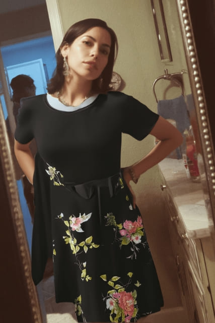 Before virtual dress try on, model wearing no outfit overlay